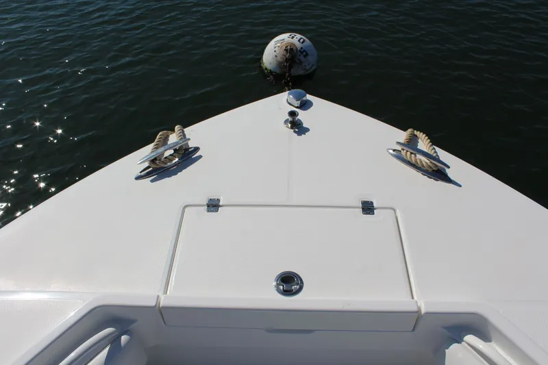 Slide: The Image of Regulator Marine 34SS 2016 - 42