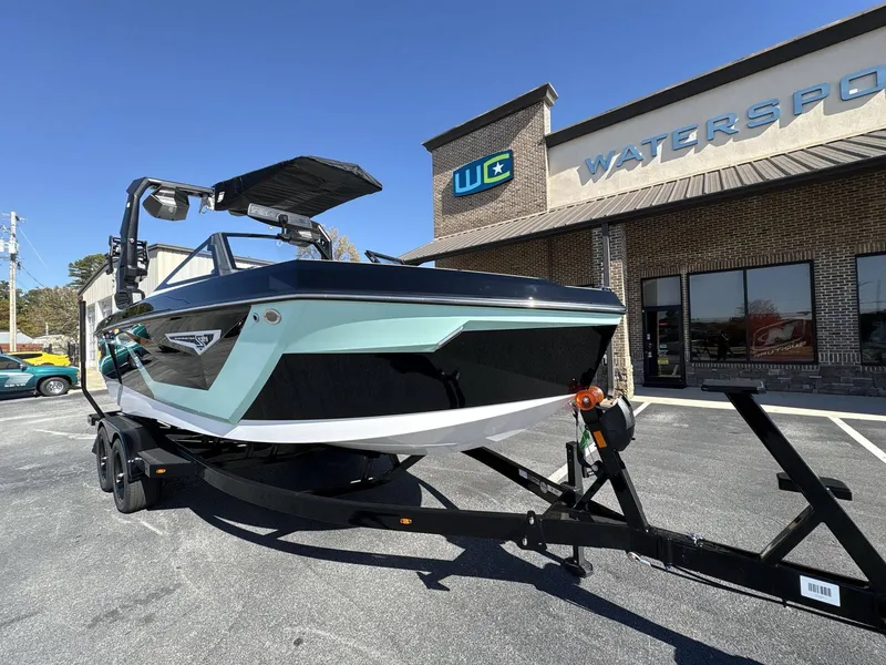 The Image of Nautique Super Air Nautique S21 2026 - 1
