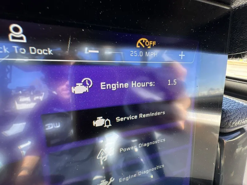 Slide: The Image of Nautique Super Air Nautique S21 2026 - 22