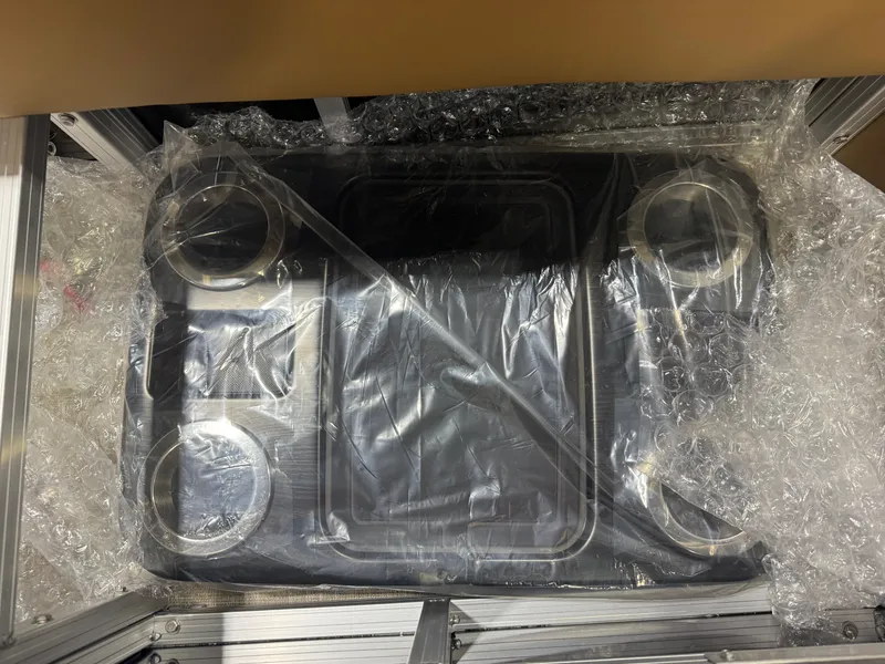 Slide: The Image of Tahoe Sport 1985 Cruise Rear Bench (CRB) & Honda 4-Stroke EFI 2026 - 20