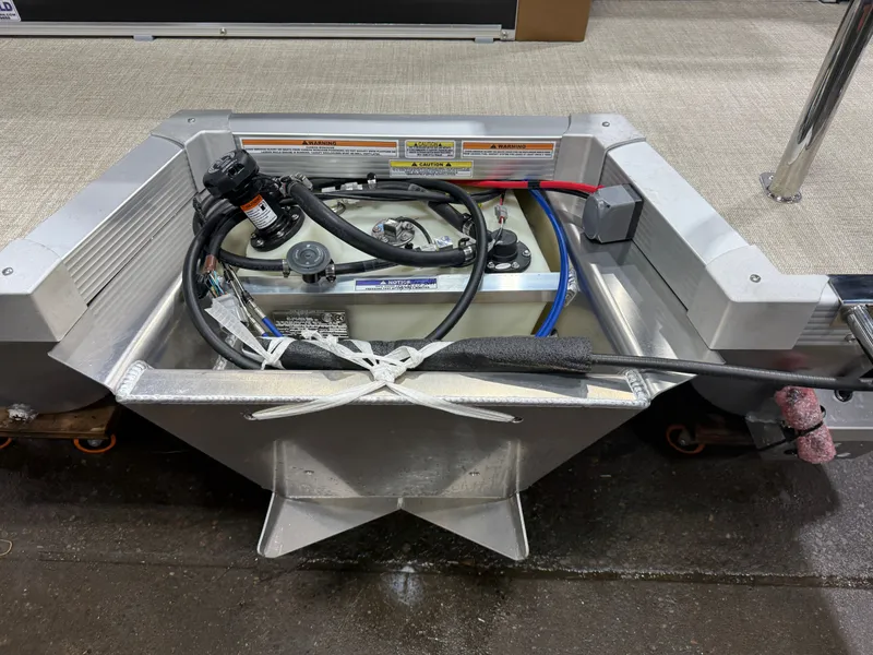 Slide: The Image of Tahoe Sport 1985 Cruise Rear Bench (CRB) & Honda 4-Stroke EFI 2026 - 36