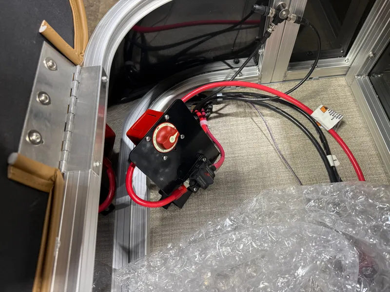 Slide: The Image of Tahoe Sport CRB 2180 Cruise Rear Bench & 4-Stroke $29995 2026 - 21