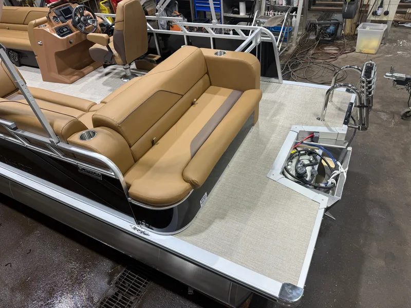 Slide: The Image of Tahoe Sport CRB 2180 Cruise Rear Bench & 4-Stroke $29995 2026 - 4