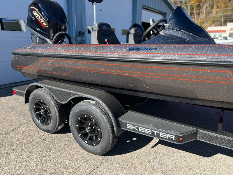 Slide: The Image of Skeeter ZX200 2026 - 20