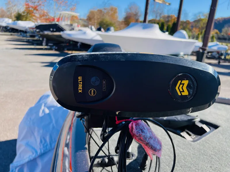 Slide: The Image of Skeeter ZX200 2026 - 29