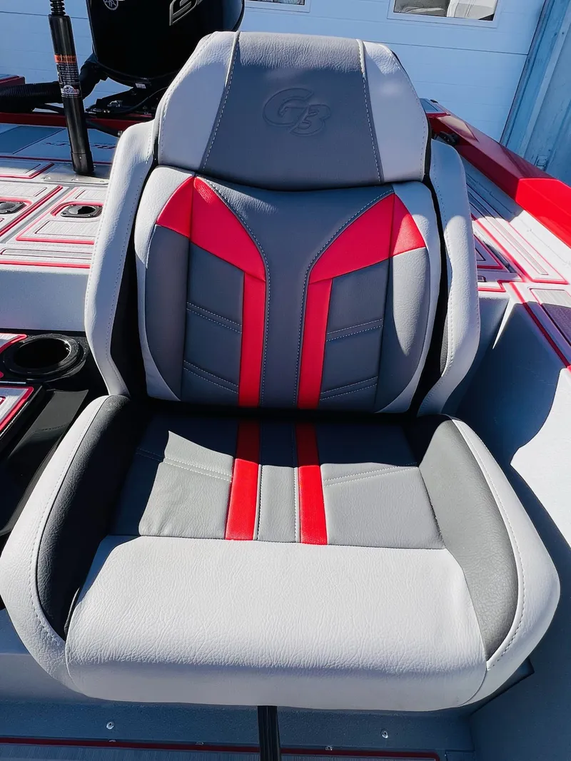 Slide: The Image of G3 Sportsman 1810 SE 2026 - 44