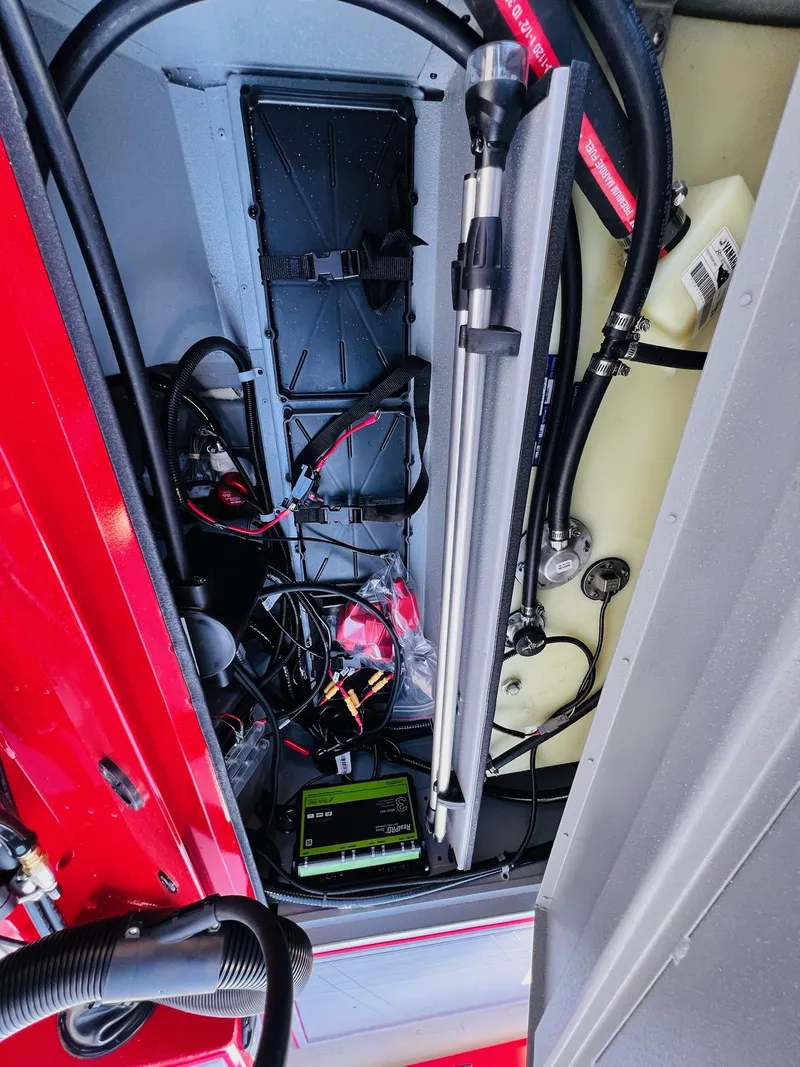 Slide: The Image of G3 Sportsman 1810 SE 2026 - 5