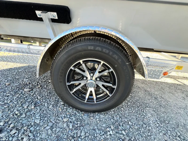 Slide: The Image of G3 Gator Tough 20CCJ DLX 2026 - 20