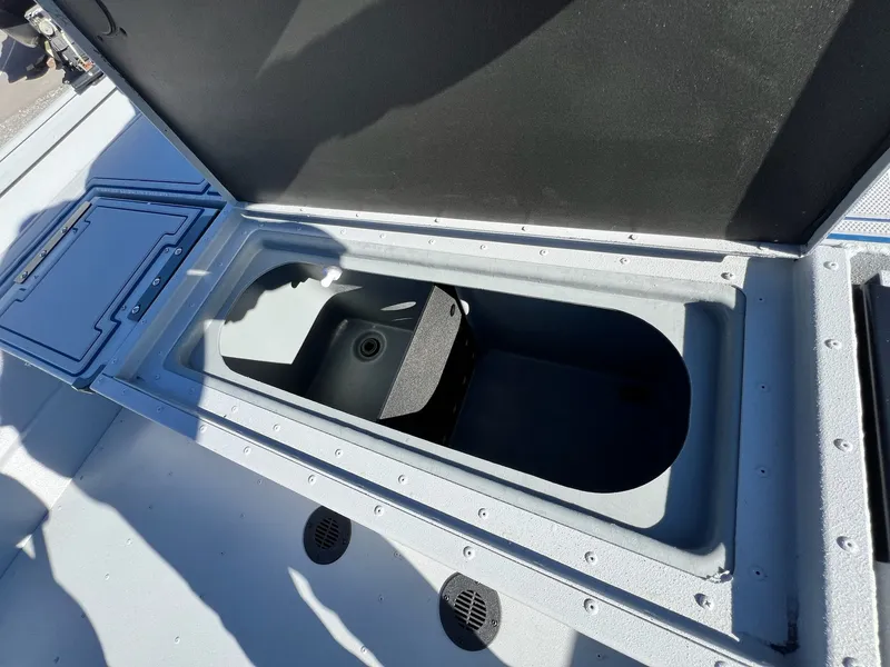 Slide: The Image of G3 Gator Tough 20CCJ DLX 2026 - 36