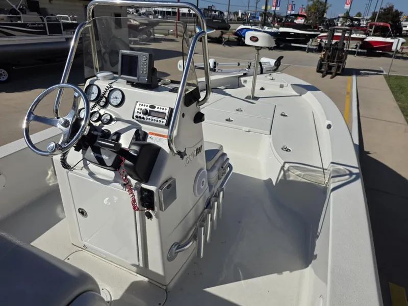 Slide: The Image of Ranger Boats 2200 Bay 2007 - 15