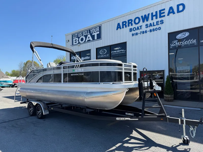 Slide: The Image of Bennington SX22 2024 - 2