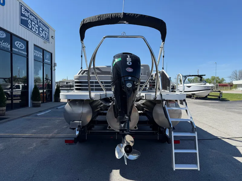 Slide: The Image of Bennington SX22 2024 - 7