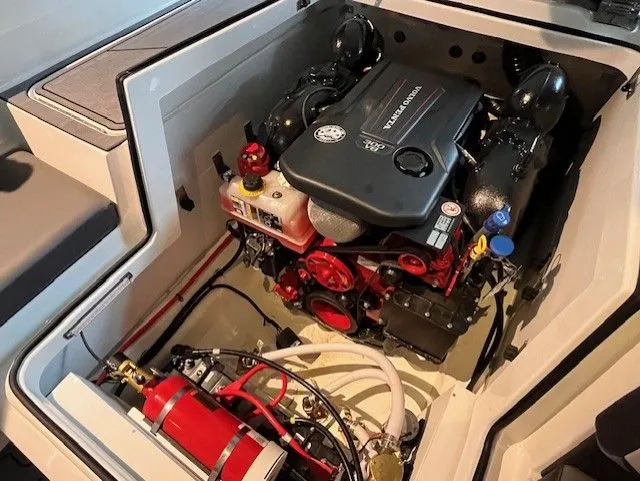 Slide: The Image of Cobalt CS23 Surf 2026 - 16