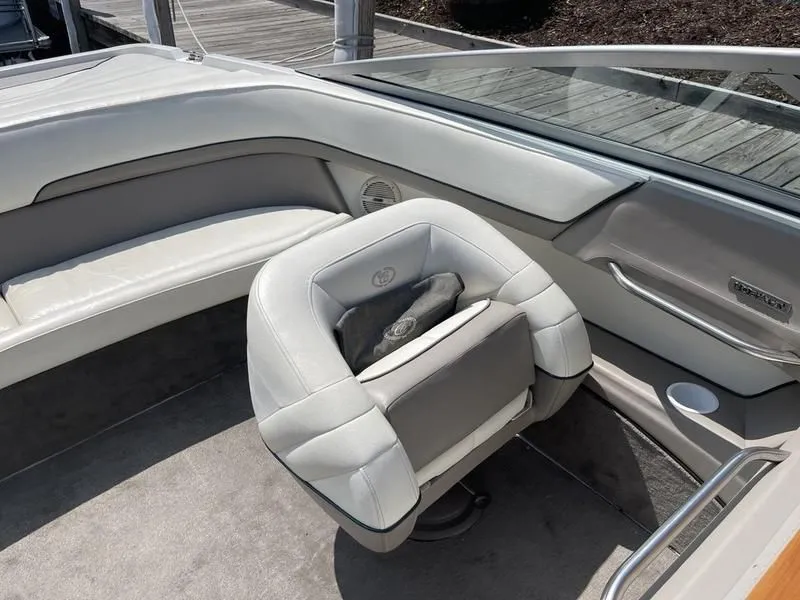 Slide: The Image of Cobalt 252 2000 - 17