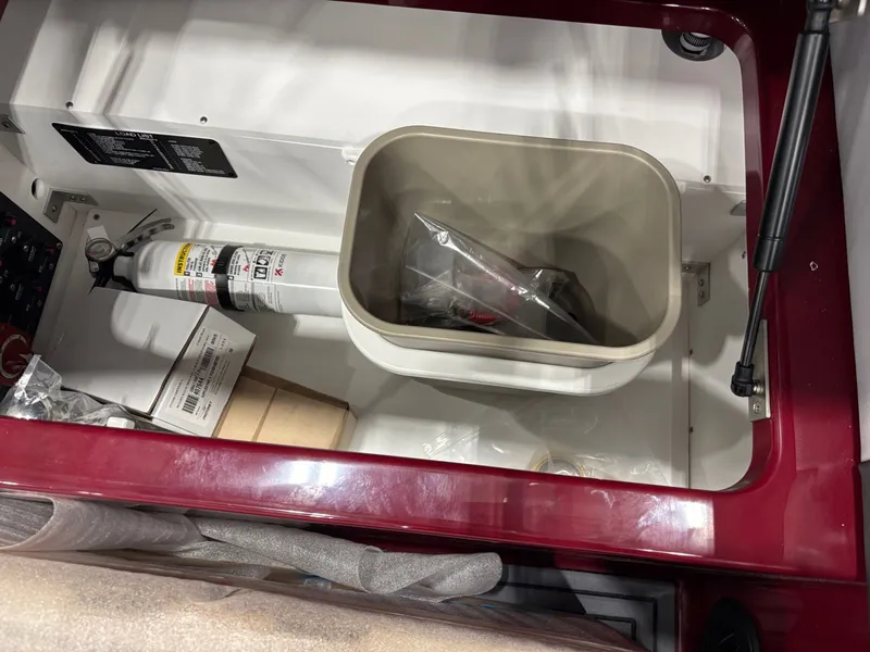 Slide: The Image of Cobalt R4 Surf 2026 - 16