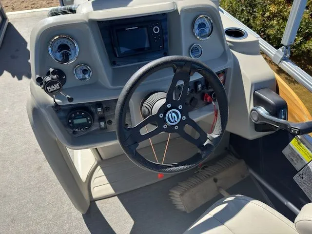 Slide: The Image of SunChaser Vista 20 LR 2021 - 10