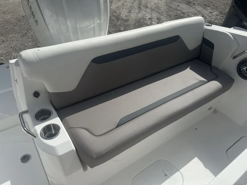 Slide: The Image of Hurricane 24 CC 2026 - 15