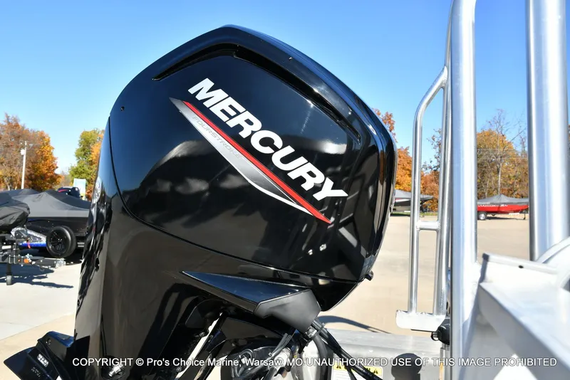 Slide: The Image of Sun Tracker Party Barge 20 DLX 2021 - 66