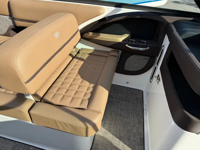 Slide: The Image of Cobalt R30 2022 - 111