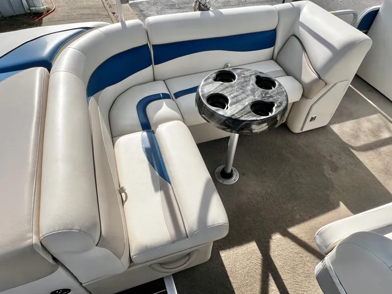 Slide: The Image of Sweetwater 2286 C 2013 - 19