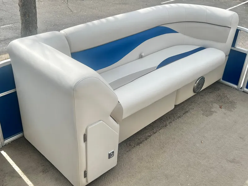 Slide: The Image of Sweetwater 2286 C 2013 - 23