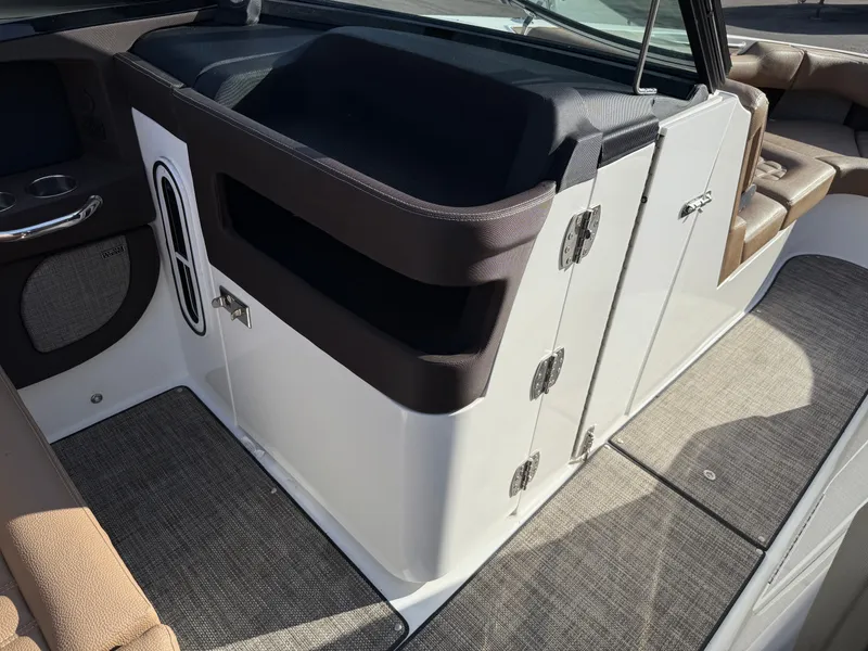 Slide: The Image of Cobalt R30 2022 - 130