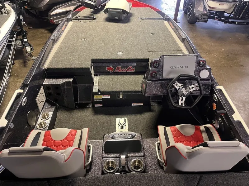 Slide: The Image of Bass Cat Lynx STS 2026 - 19