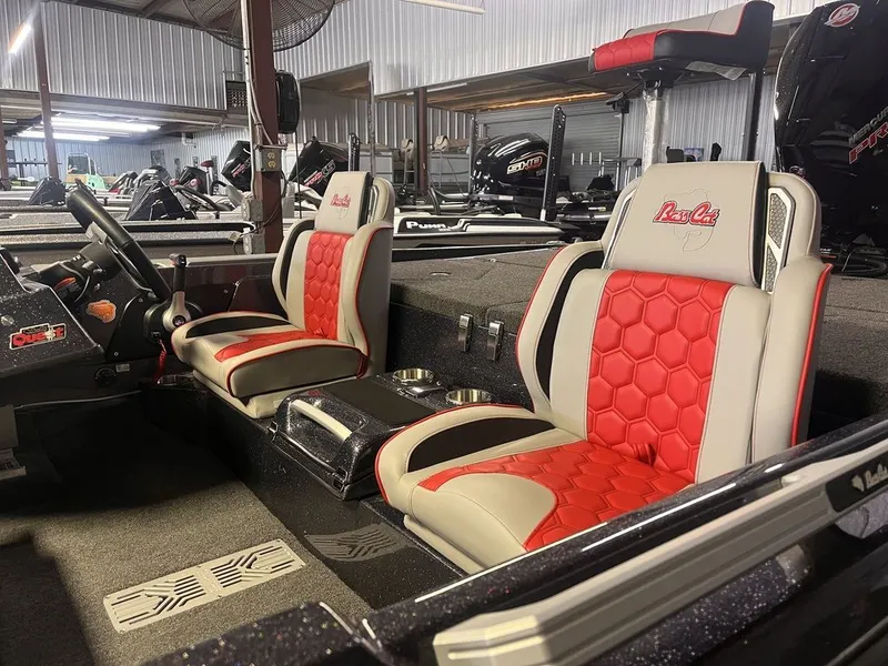 Slide: The Image of Bass Cat Lynx STS 2026 - 22