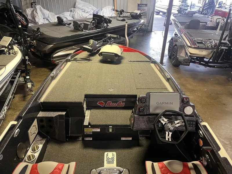 Slide: The Image of Bass Cat Lynx STS 2026 - 27