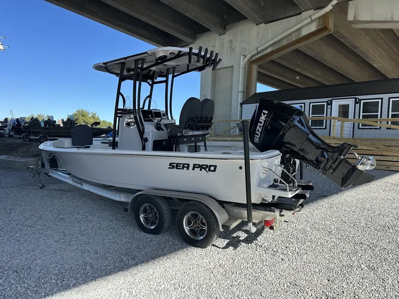 Slide: The Image of Sea Pro 230 Bay 2026 - 2