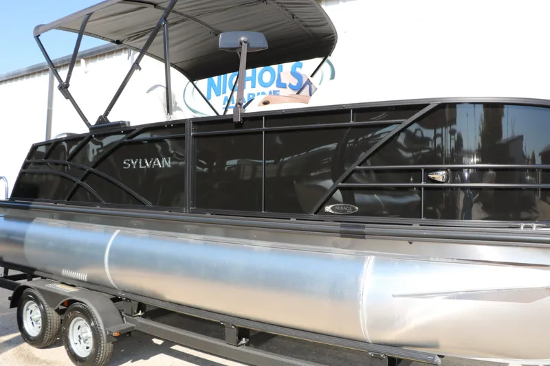 Slide: The Image of Sylvan Mirage 820 CLZ DH Tri Toon 2026 - 10