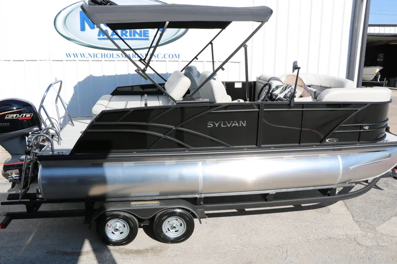 Slide: The Image of Sylvan Mirage 820 CLZ DH Tri Toon 2026 - 12