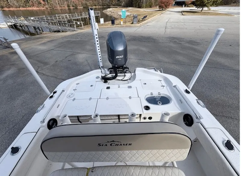 Slide: The Image of Sea Chaser 23FX 2021 - 4