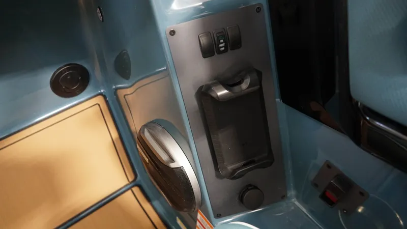 Slide: The Image of MasterCraft NXT22 2026 - 21