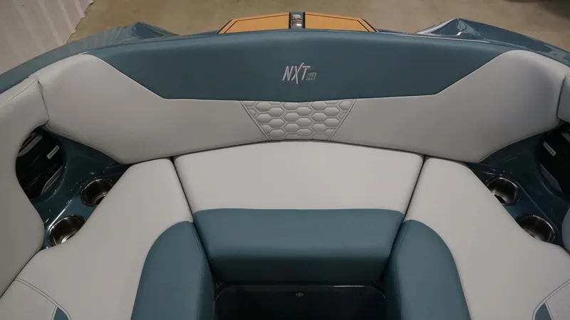 Slide: The Image of MasterCraft NXT22 2026 - 26