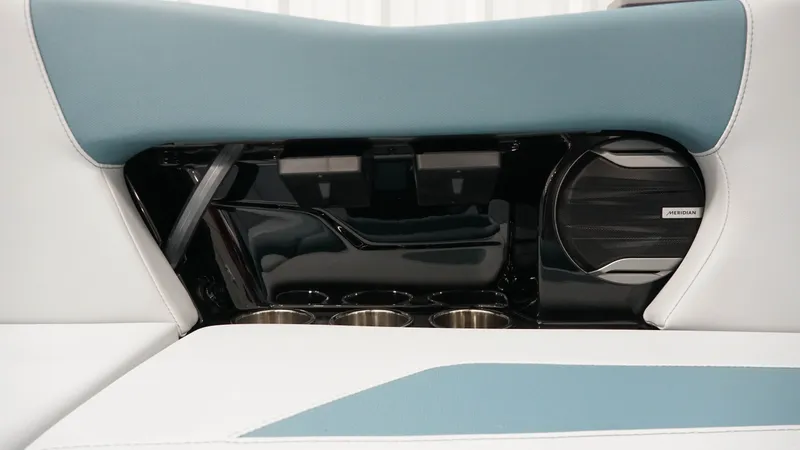 Slide: The Image of MasterCraft NXT22 2026 - 35