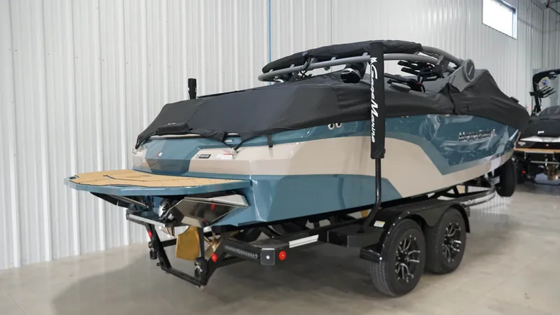 Slide: The Image of MasterCraft NXT22 2026 - 42