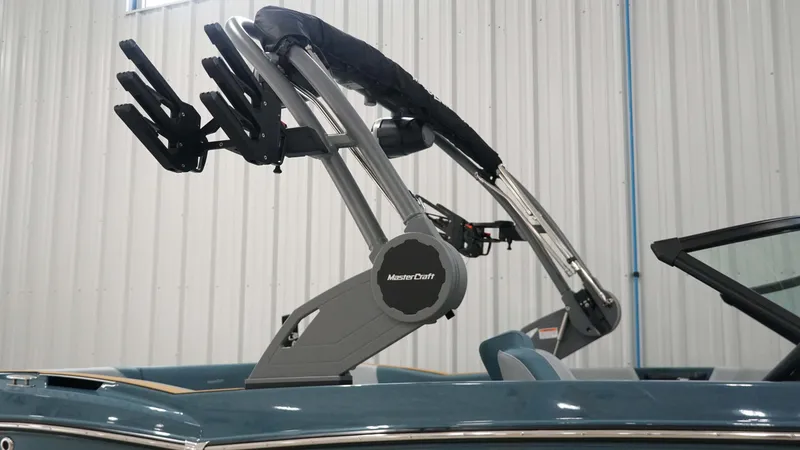 Slide: The Image of MasterCraft NXT22 2026 - 7