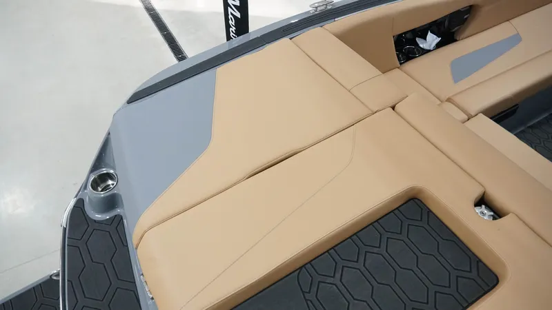 Slide: The Image of MasterCraft NXT24 2026 - 11