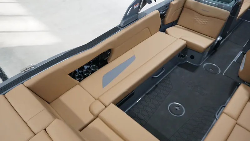 Slide: The Image of MasterCraft NXT24 2026 - 14