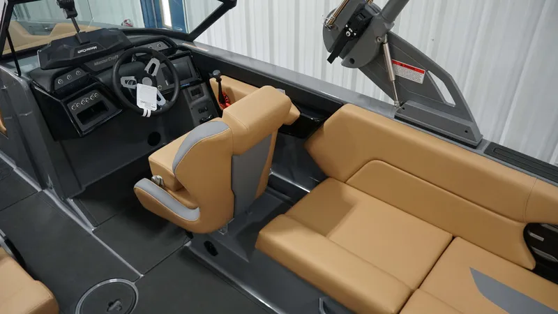 Slide: The Image of MasterCraft NXT24 2026 - 17