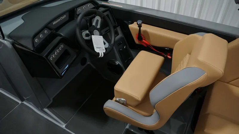 Slide: The Image of MasterCraft NXT24 2026 - 20