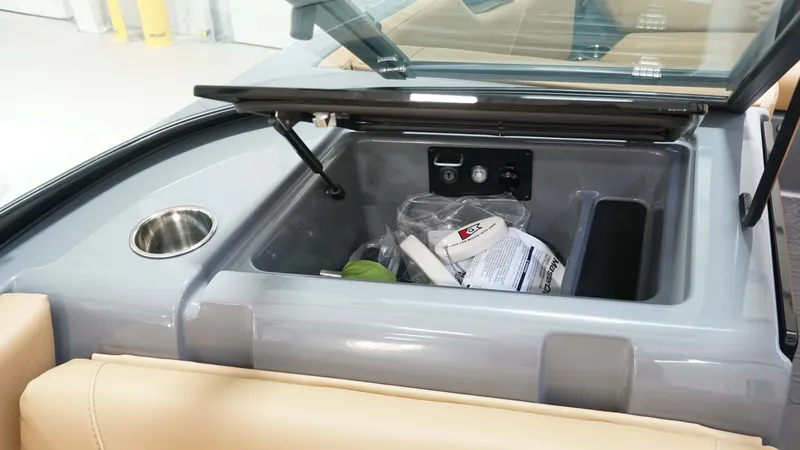 Slide: The Image of MasterCraft NXT24 2026 - 24