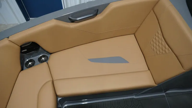 Slide: The Image of MasterCraft NXT24 2026 - 31