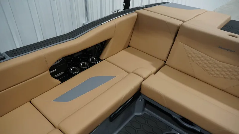 Slide: The Image of MasterCraft NXT24 2026 - 38