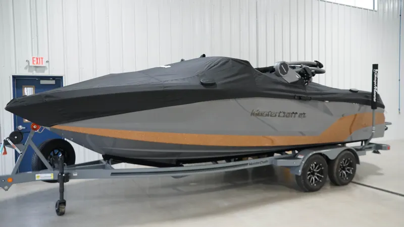 Slide: The Image of MasterCraft NXT24 2026 - 51
