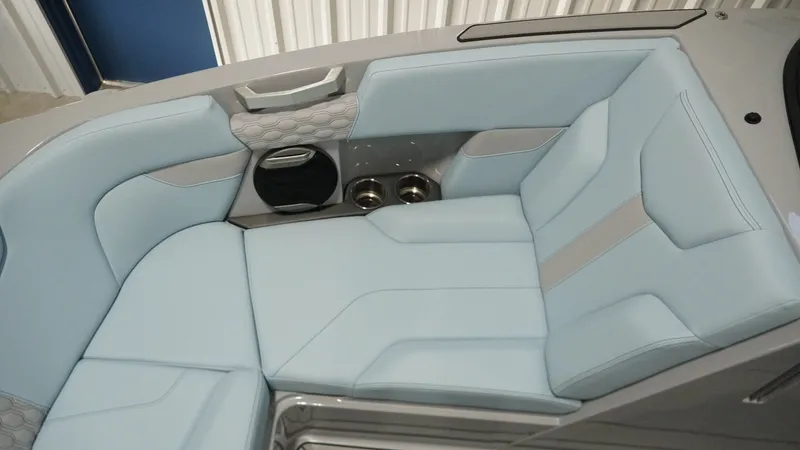 Slide: The Image of MasterCraft XT22 2026 - 26