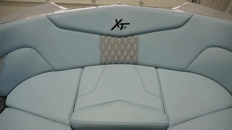 Slide: The Image of MasterCraft XT22 2026 - 27
