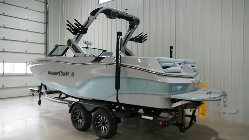 Slide: The Image of MasterCraft XT22 2026 - 4