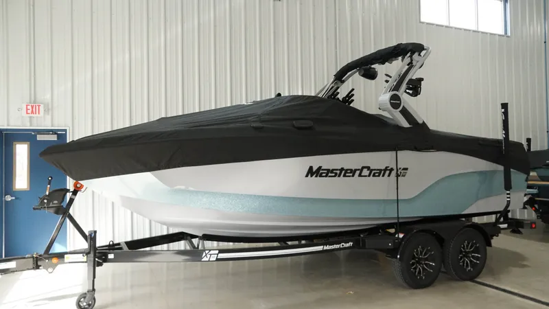 Slide: The Image of MasterCraft XT22 2026 - 45